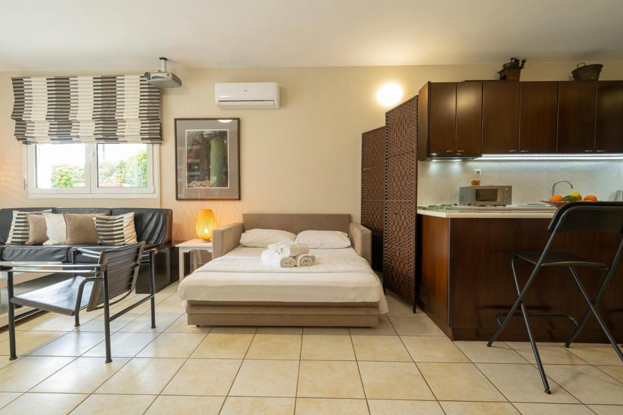 Sea Path Apartment PalaiónTsiflíkion Extérieur photo